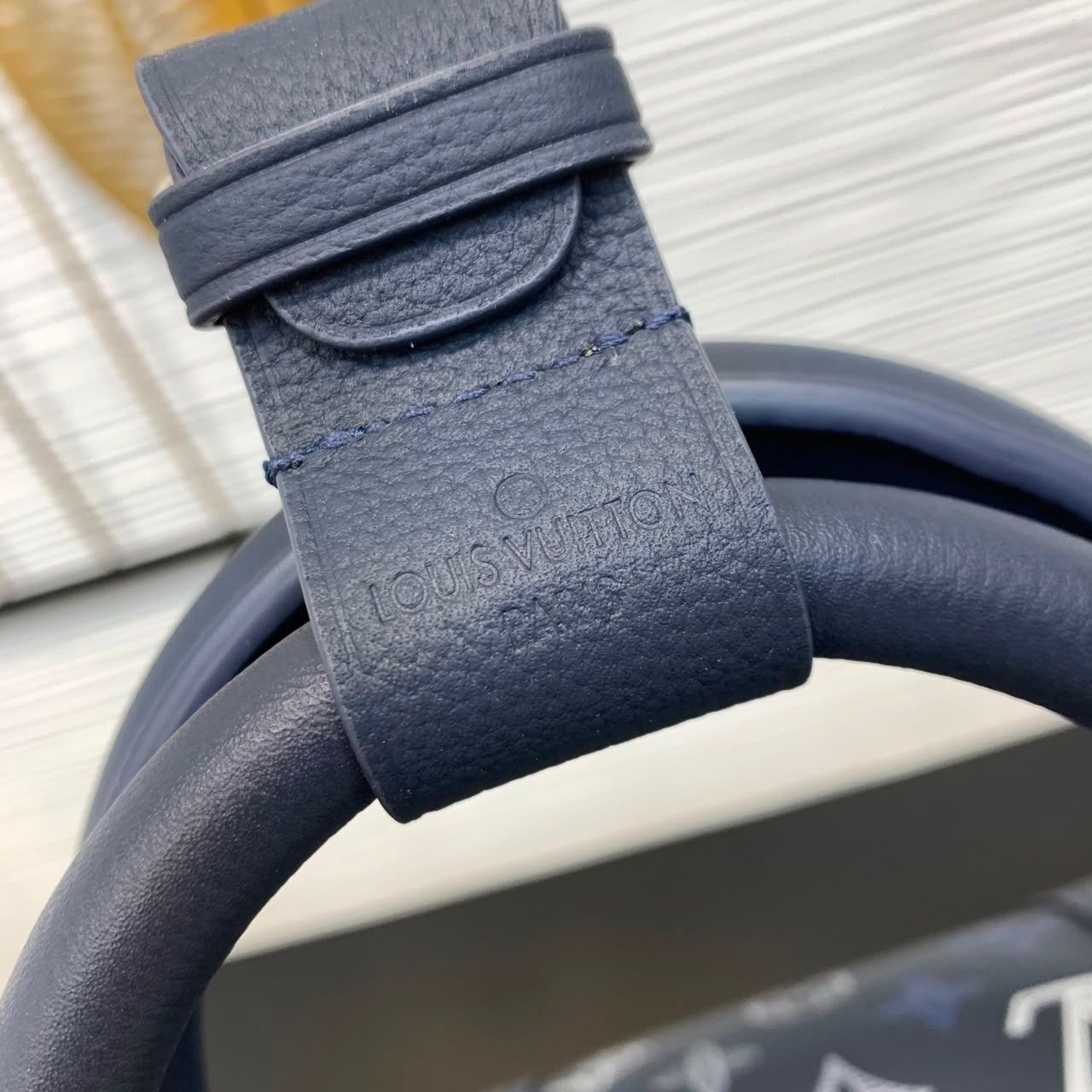 Prestige Edition – Louis Vuitton Keepall Bandouliere 50 Navy Blue 50cm M28836 - Image 6