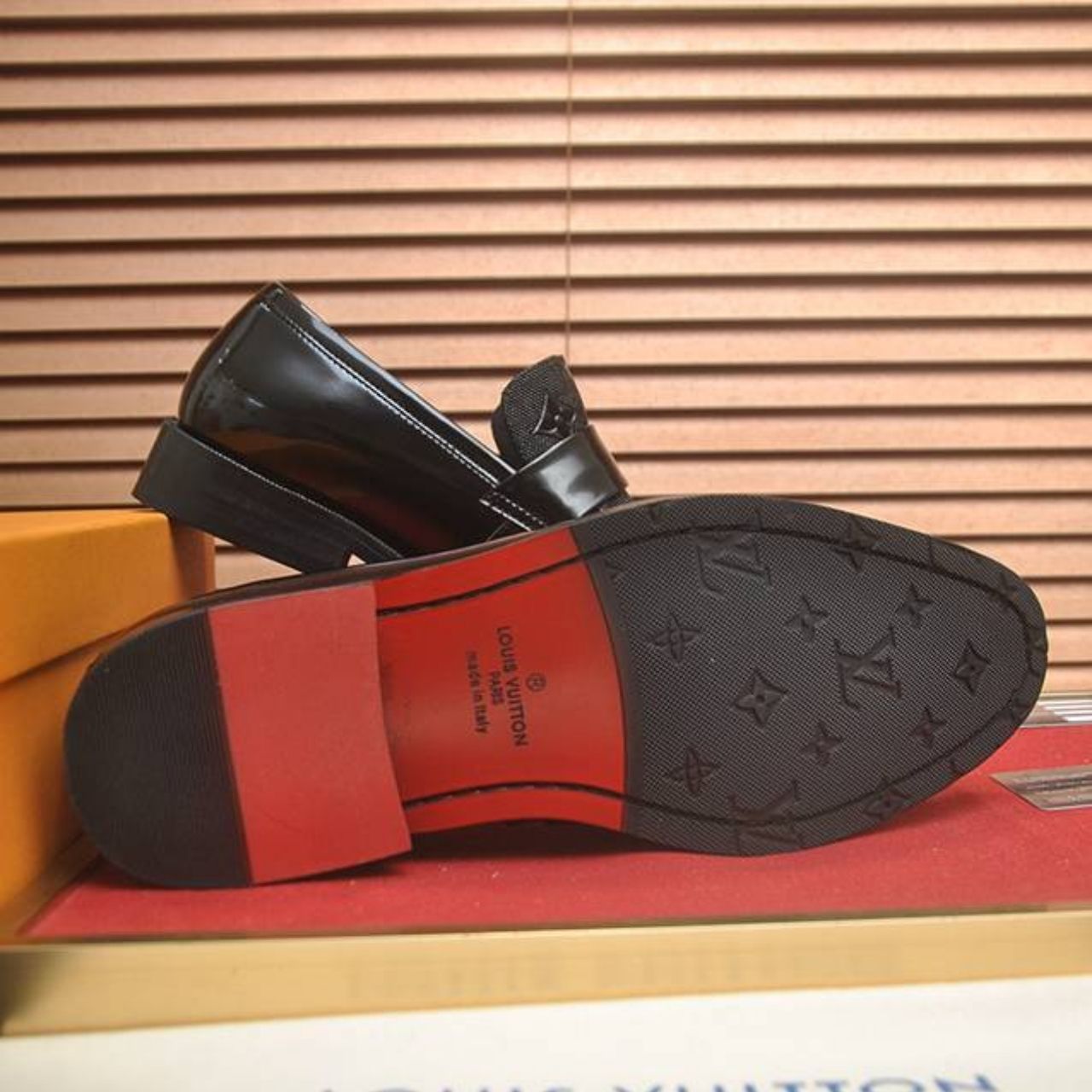 Louis Vuitton Major Loafer Black - Image 9