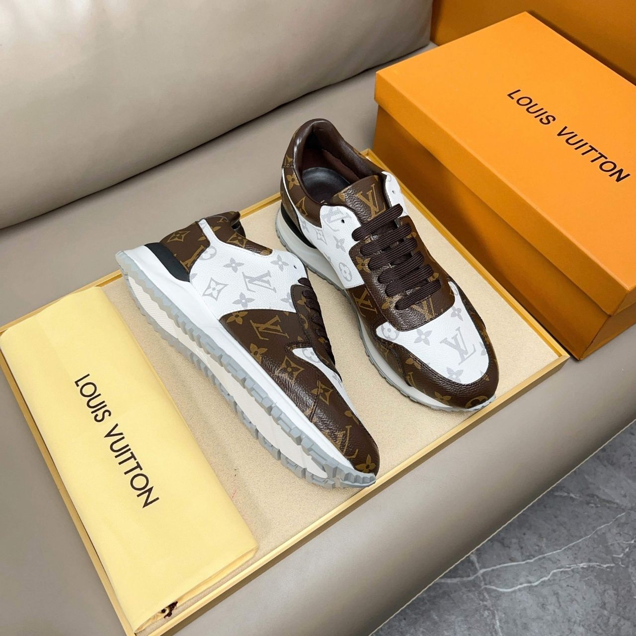 Louis Vuitton Run Away Sneakers Macassar 1ADET8 - Image 5