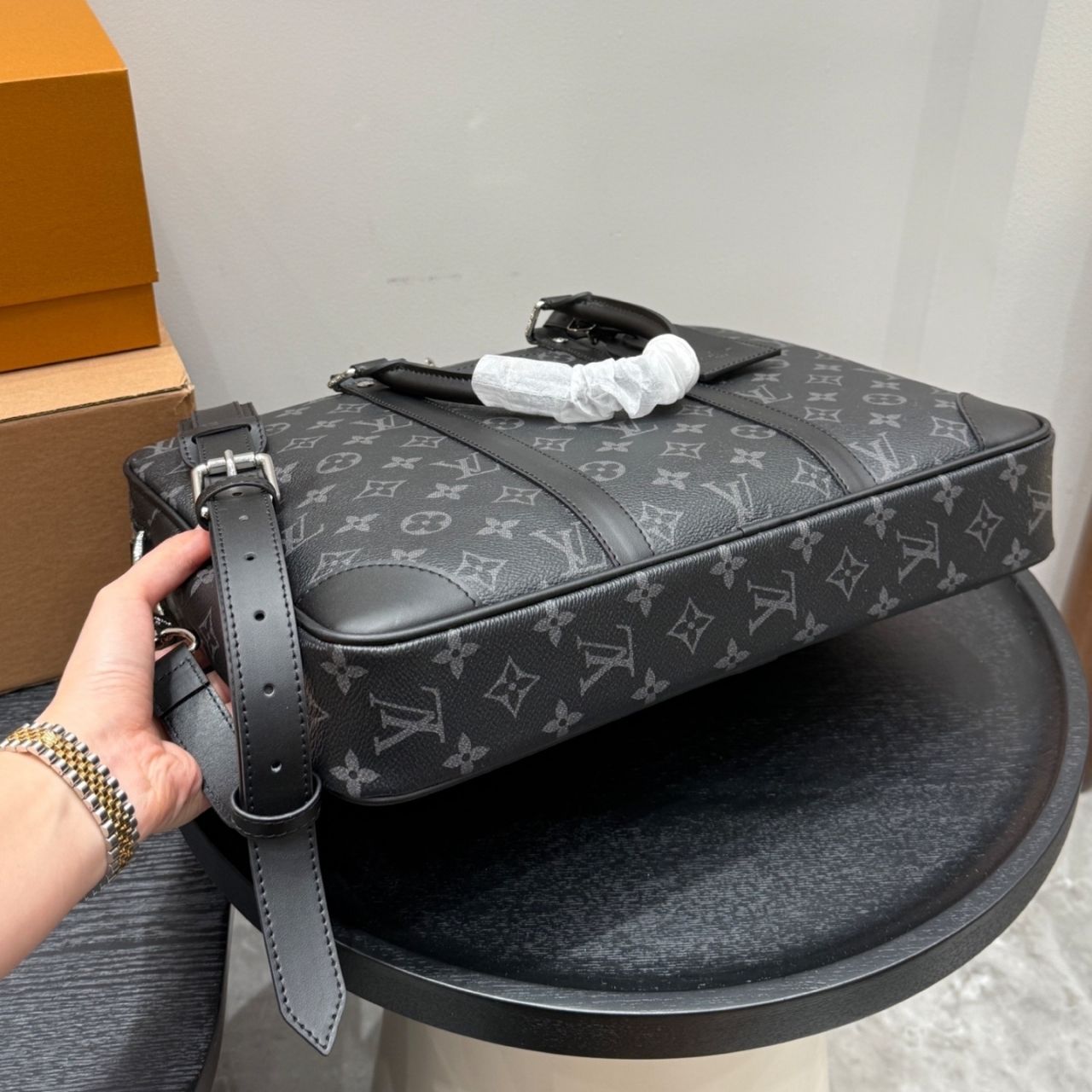 Louis Vuitton Porte Documents Voyage PM Monogram Eclipse Black 37cm - Image 5