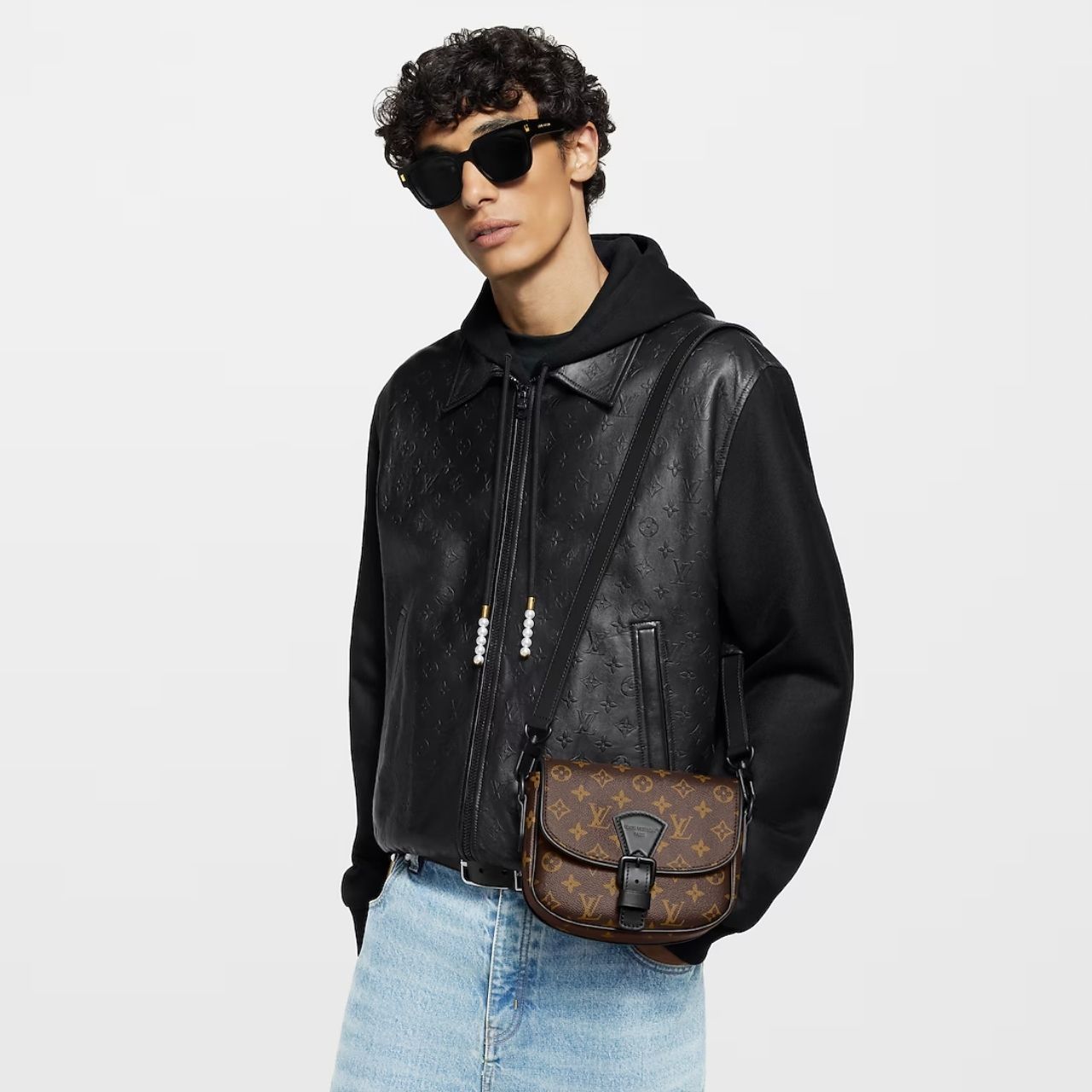 Louis Vuitton Montsouris Messenger PM Monogram Macassar 20cm M47060 - Image 2