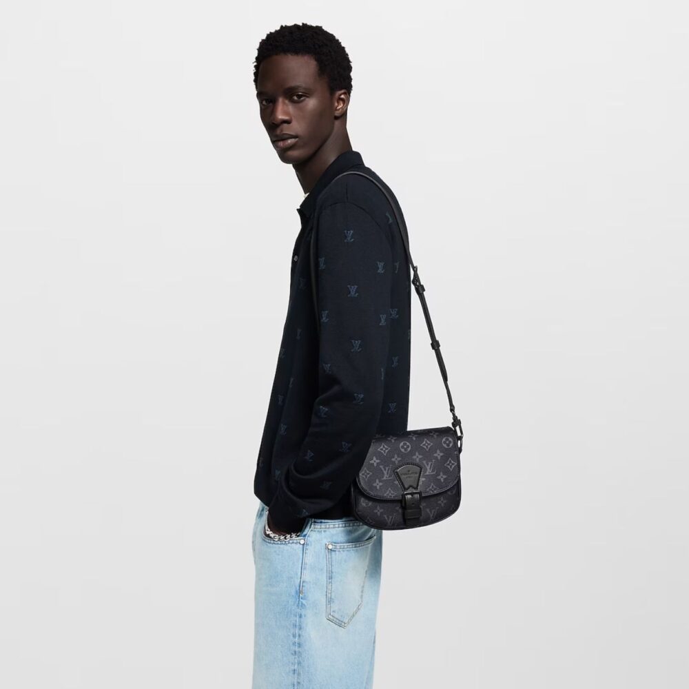 Alternative view of Louis Vuitton Montsouris Messenger PM​ Monogram Eclipse 20cm M12519