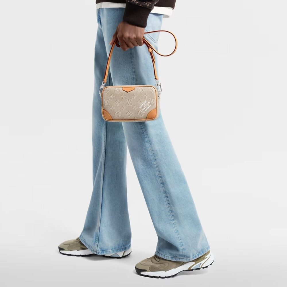Alternative view of Louis Vuitton Trocadero Wearable Wallet Linen 20cm M27155