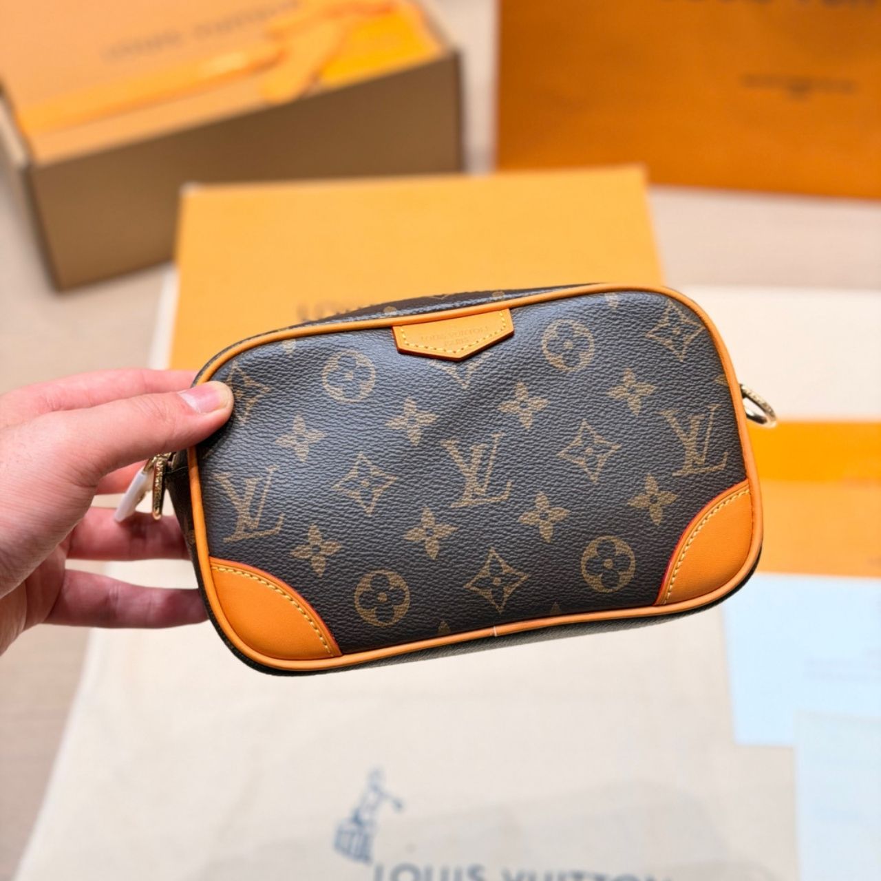 Louis Vuitton Trocadero Wearable Wallet Monogram Brown 20cm - Image 5