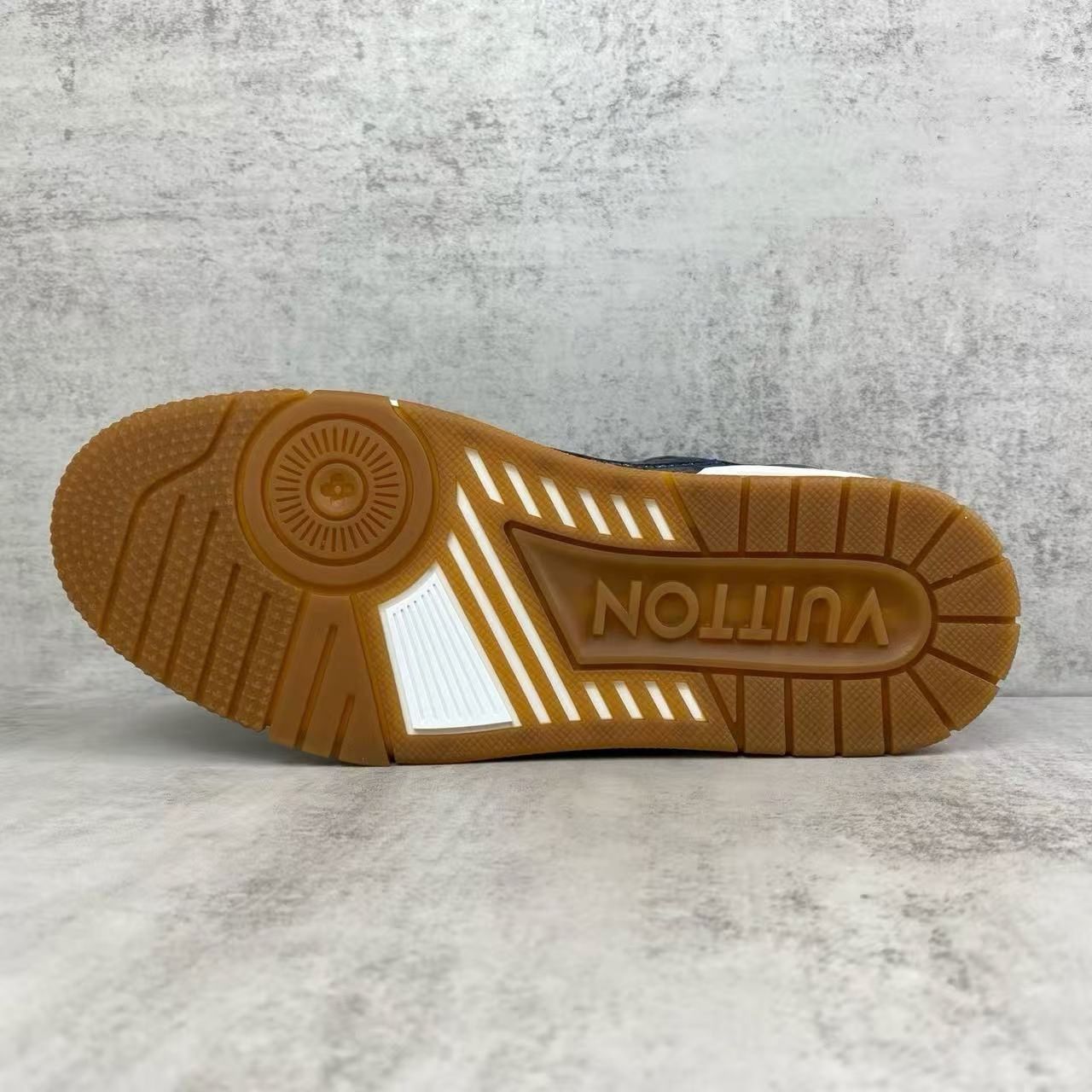Louis Vuitton LV Trainer Sneaker Monogram Embossed Marine 1AKP8Z - Image 7