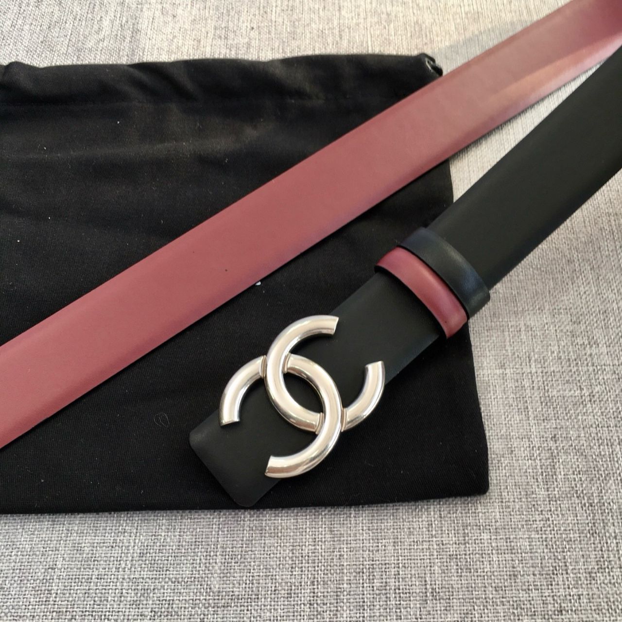 Chanel CC Logo Reversible Leather Belt Black Burgundy Silver Buckle 3Cm - Image 6