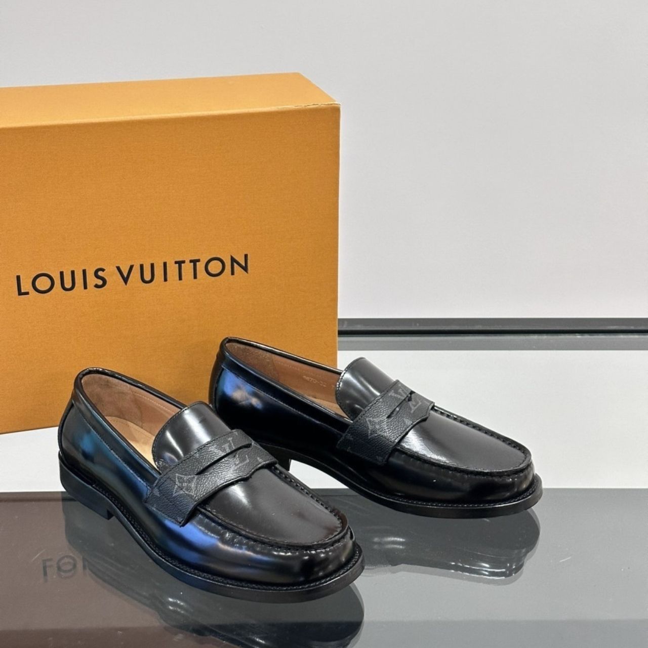 Louis Vuitton Major Loafer Monogram Penny Strap Black - Image 7