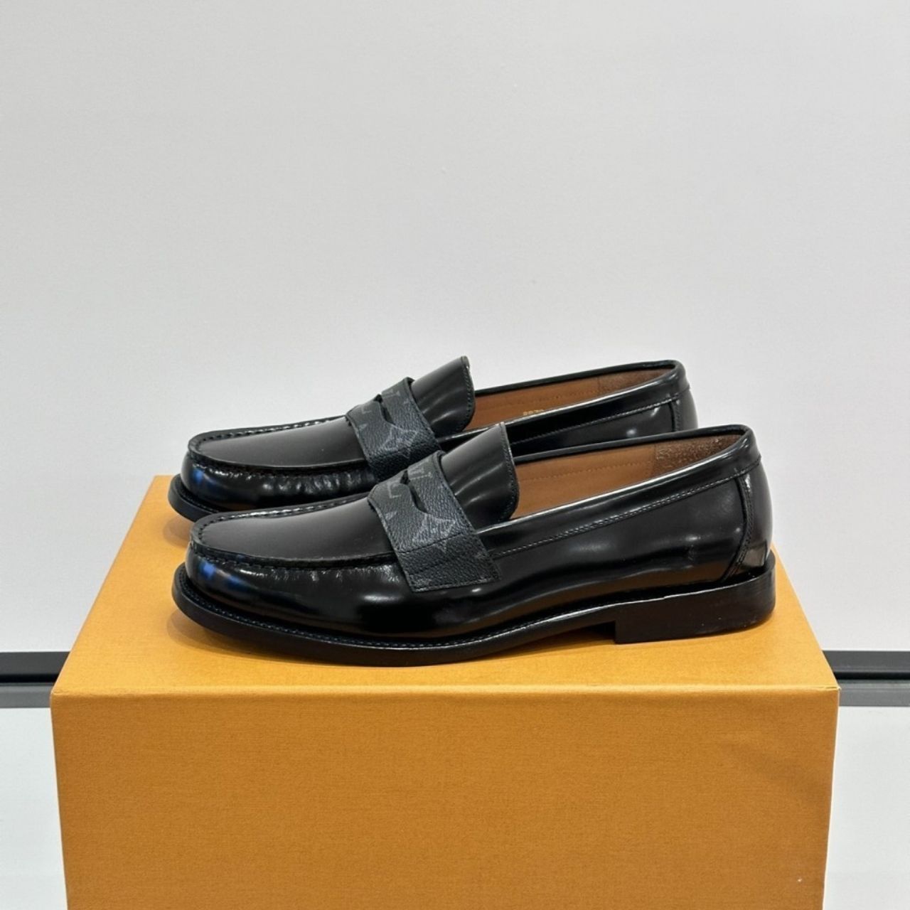 Louis Vuitton Major Loafer Monogram Penny Strap Black - Image 5