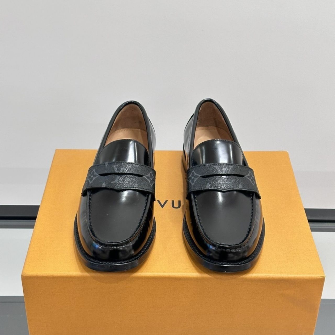 Louis Vuitton Major Loafer Monogram Penny Strap Black - Image 4