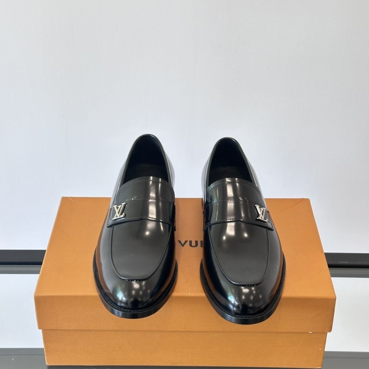 Louis Vuitton LV Major Loafer LV Initials Signature Black - Image 6