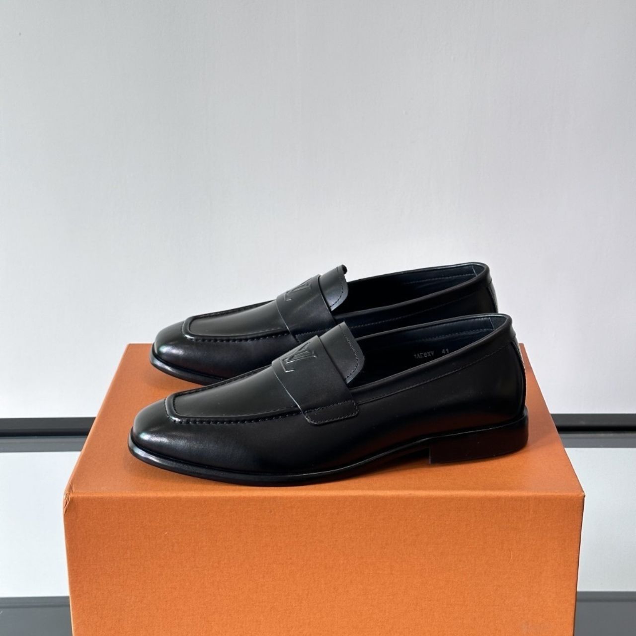 Louis Vuitton Major Loafer LV Initials Black - Image 7