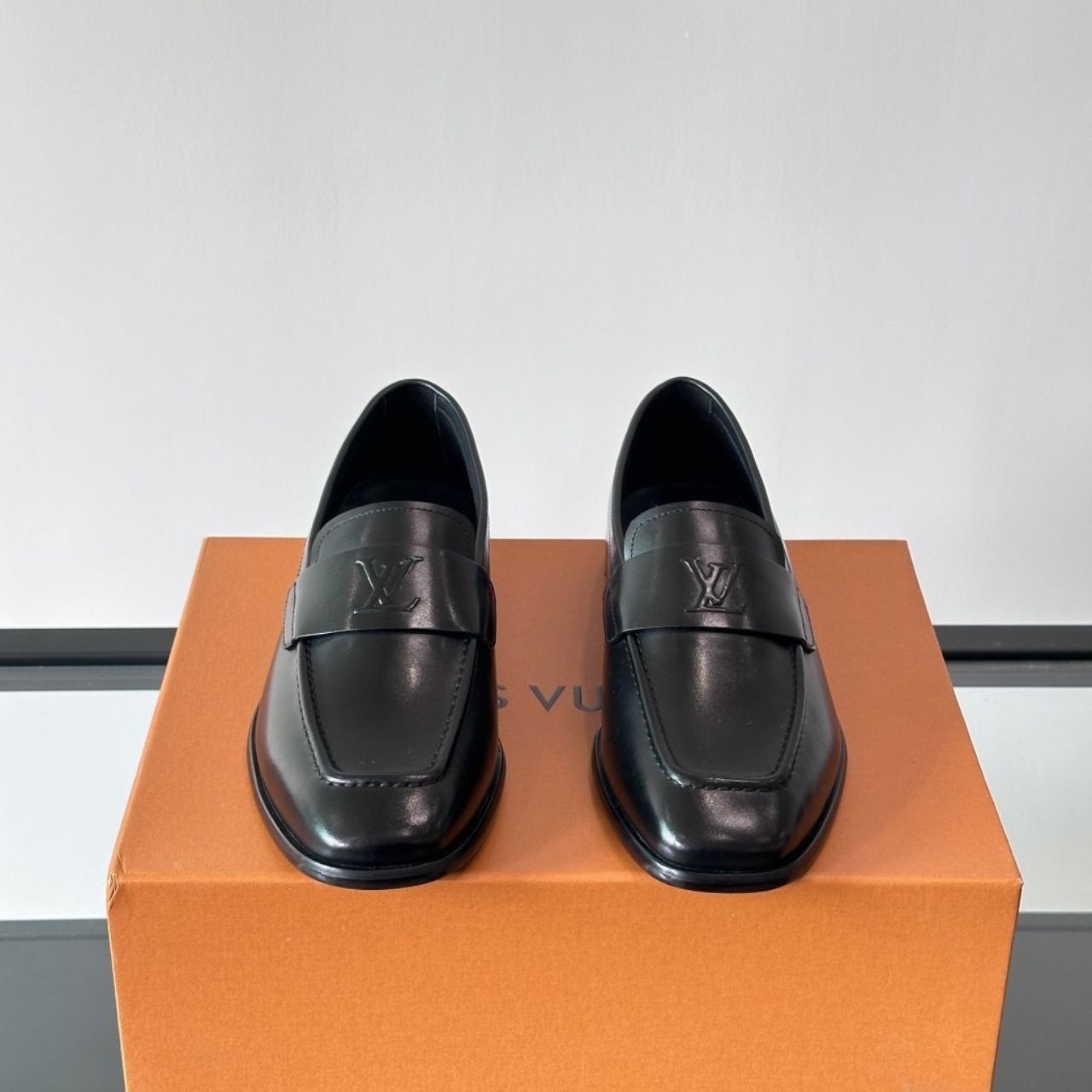 Louis Vuitton Major Loafer LV Initials Black - Image 6