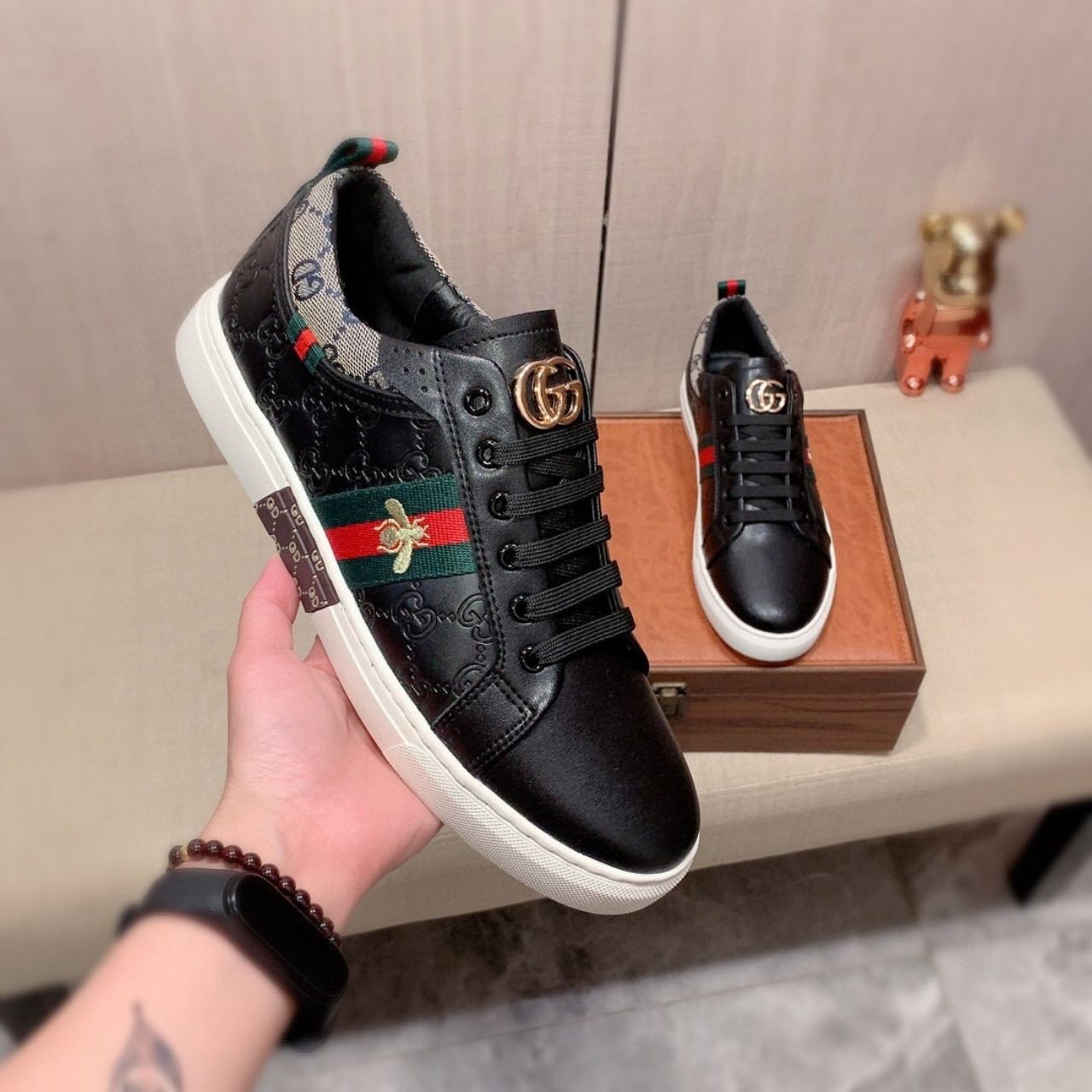 Gucci Ace Embroidered Sneaker Leather With Bee Black - Image 3